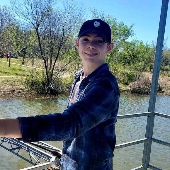 Meet your Posher, Tyler - Picture 1 of 1